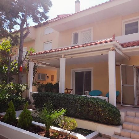 Villa Seabreeze Loutraki  Exterior photo