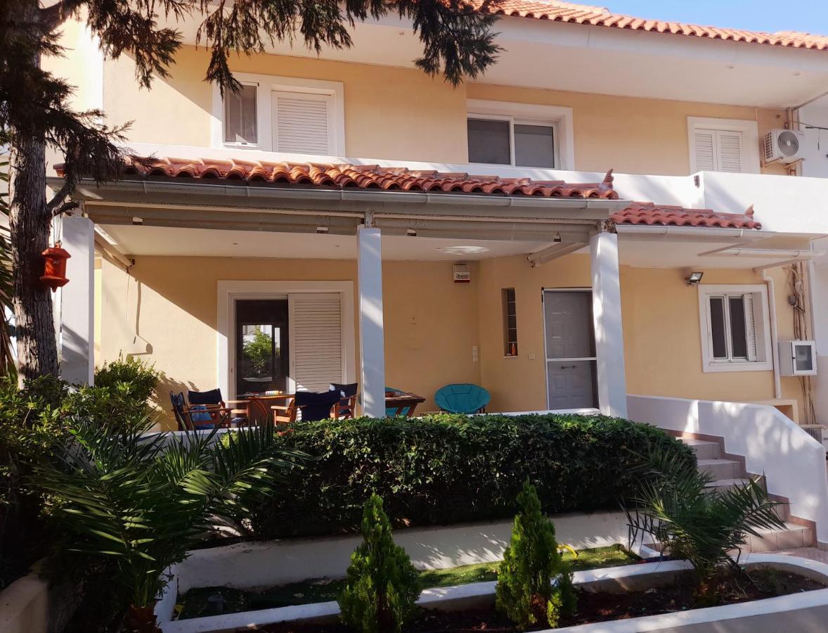 Villa Seabreeze Loutraki  Exterior photo