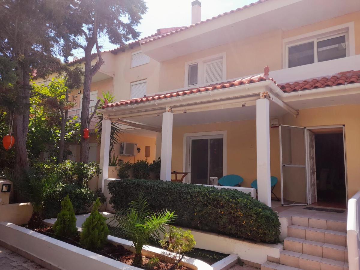 Villa Seabreeze Loutraki  Exterior photo